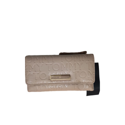 Tommy Hilfiger Beige Cartera